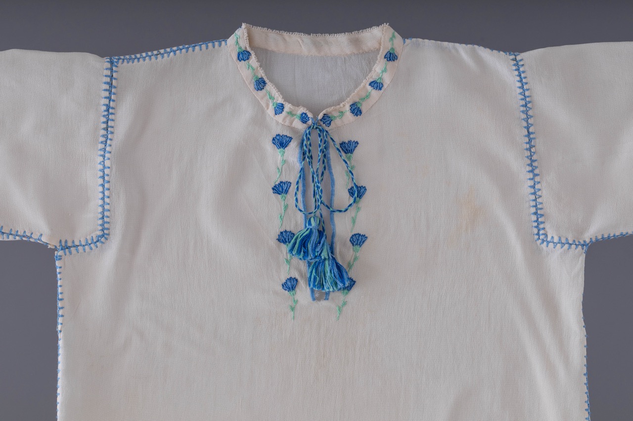 Дитяча вишита сорочка