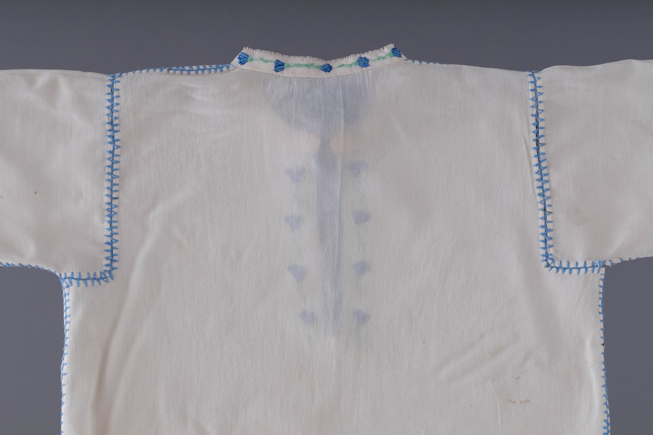 Дитяча вишита сорочка