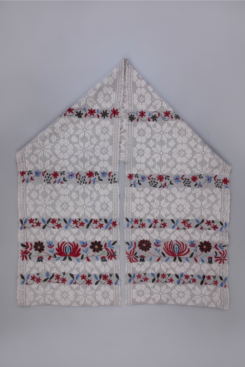Ткано-вишитий рушник