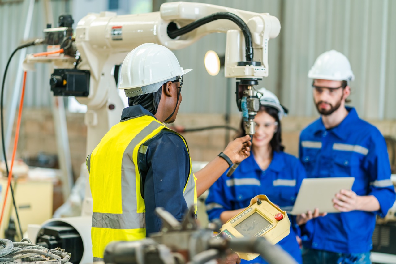 Professioni tecniche industriali e dell'informazione