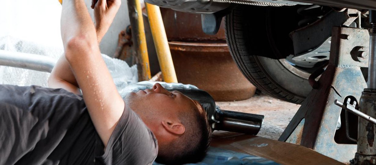 Corsi gratuiti di manutenzione auto ad Alicante