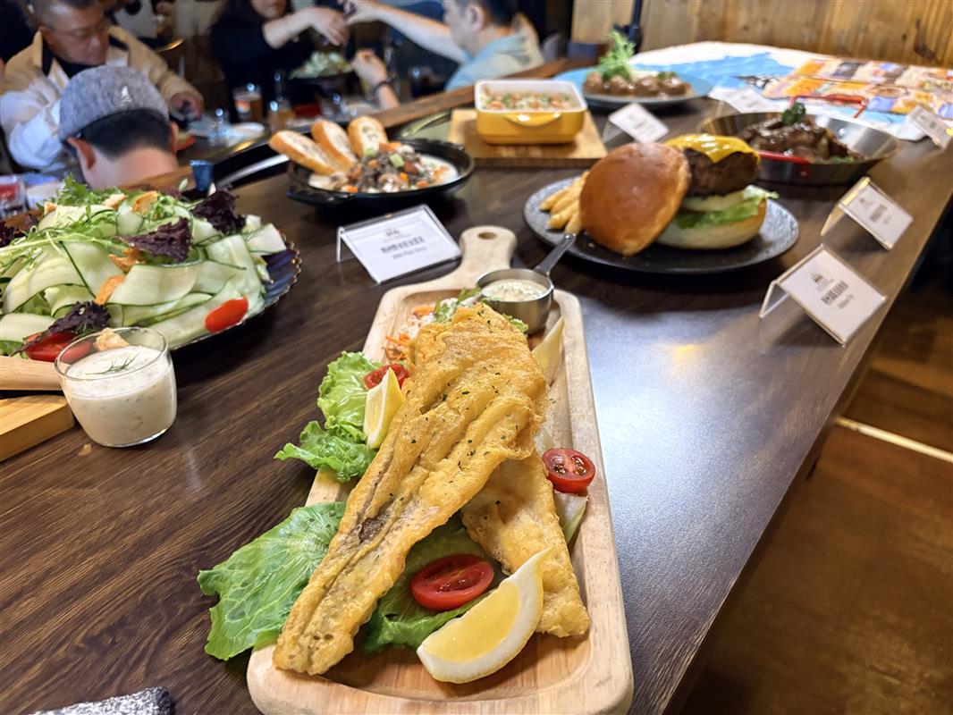 從熔岩起司漢堡到薯球牛肉派：ABV美式餐酒館「明尼蘇達州美食季」限時登場