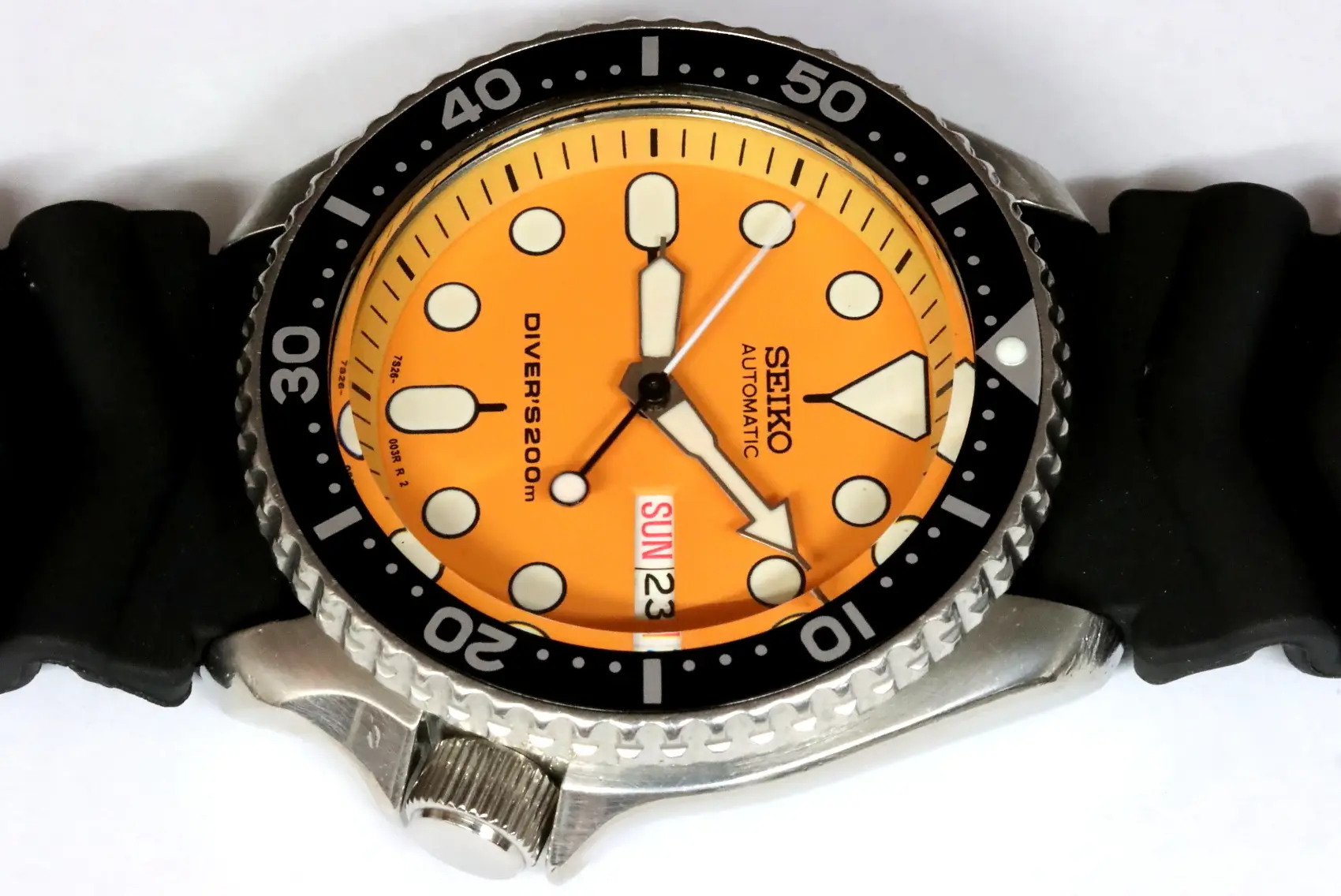 Seiko 7S26-0020 SKX007 diver's watch with modified dial