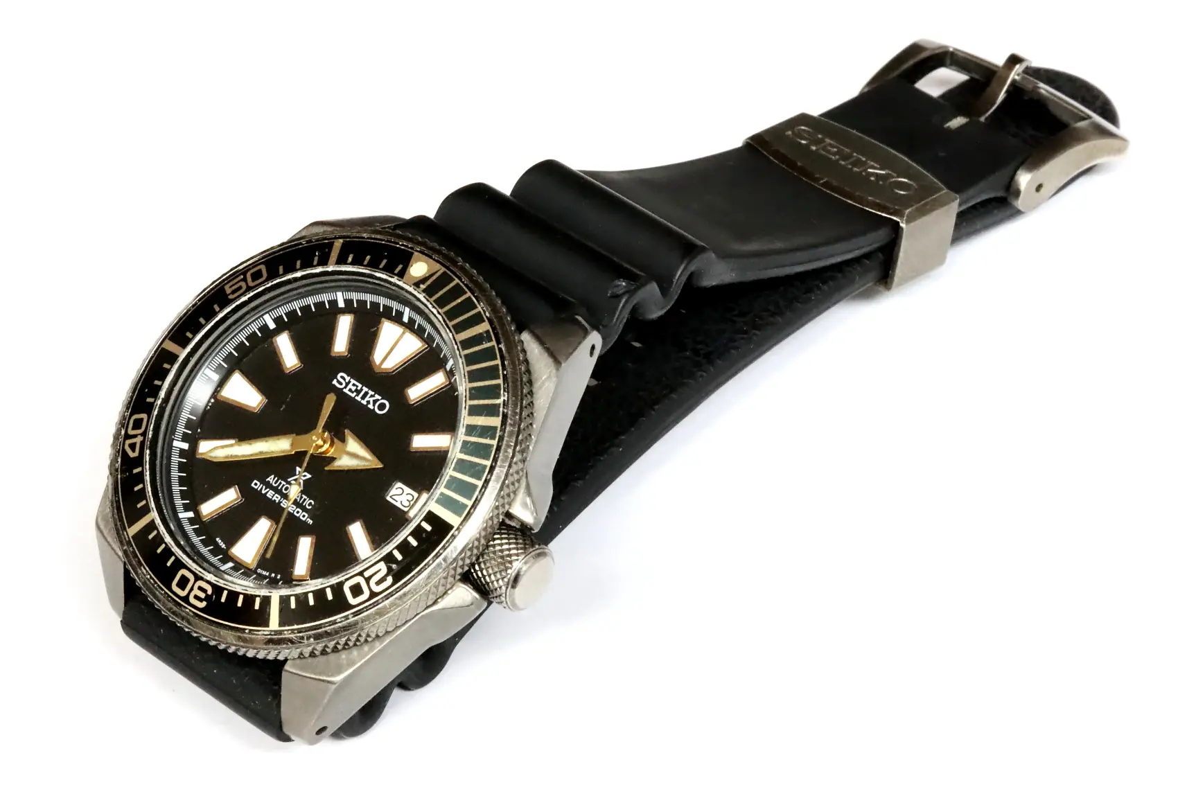 Seiko 4R35-01V0 automatic Samurai men's diver's watch