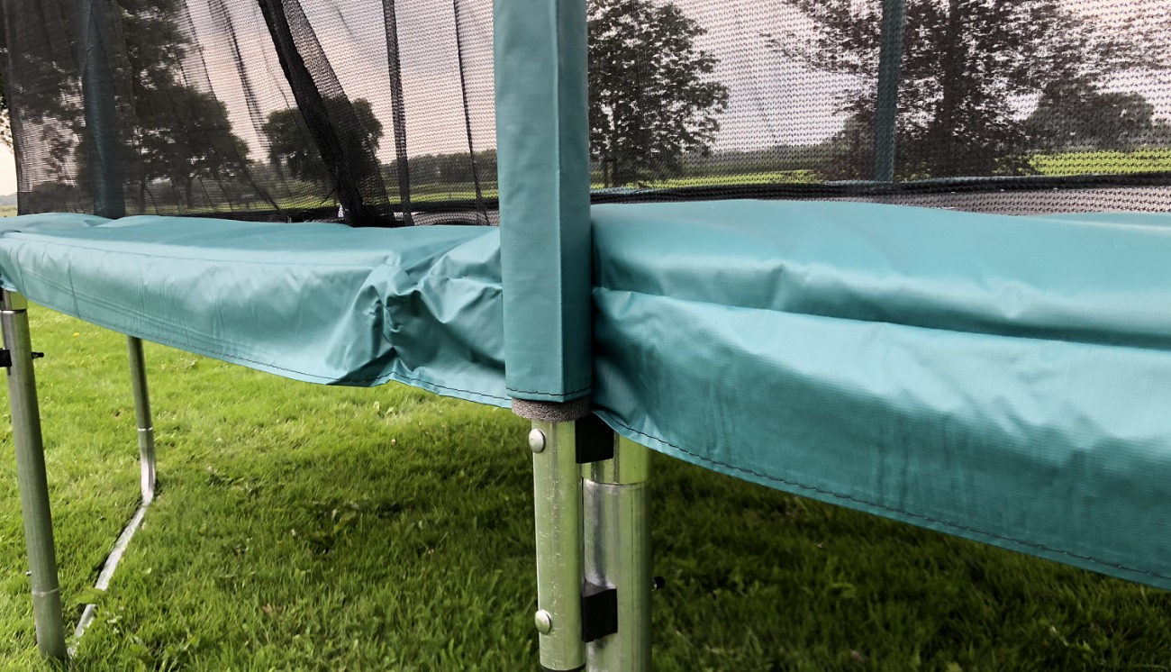 Na een klein regenbuitje gelijk weer springen!
