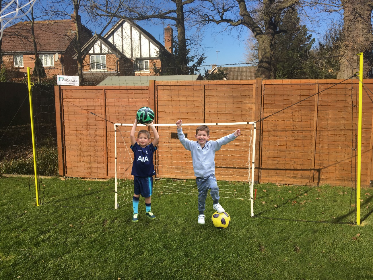 De perfecte voetbaltrainer voor thuis!
