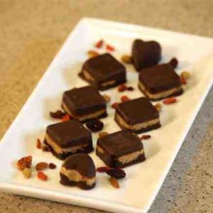 <em>Edit Article</em> Almond Butter Chocolate Cups