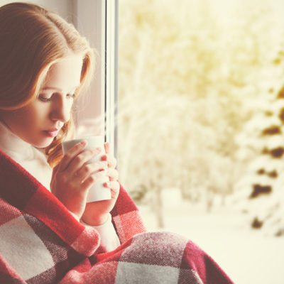 woman drinking coffee