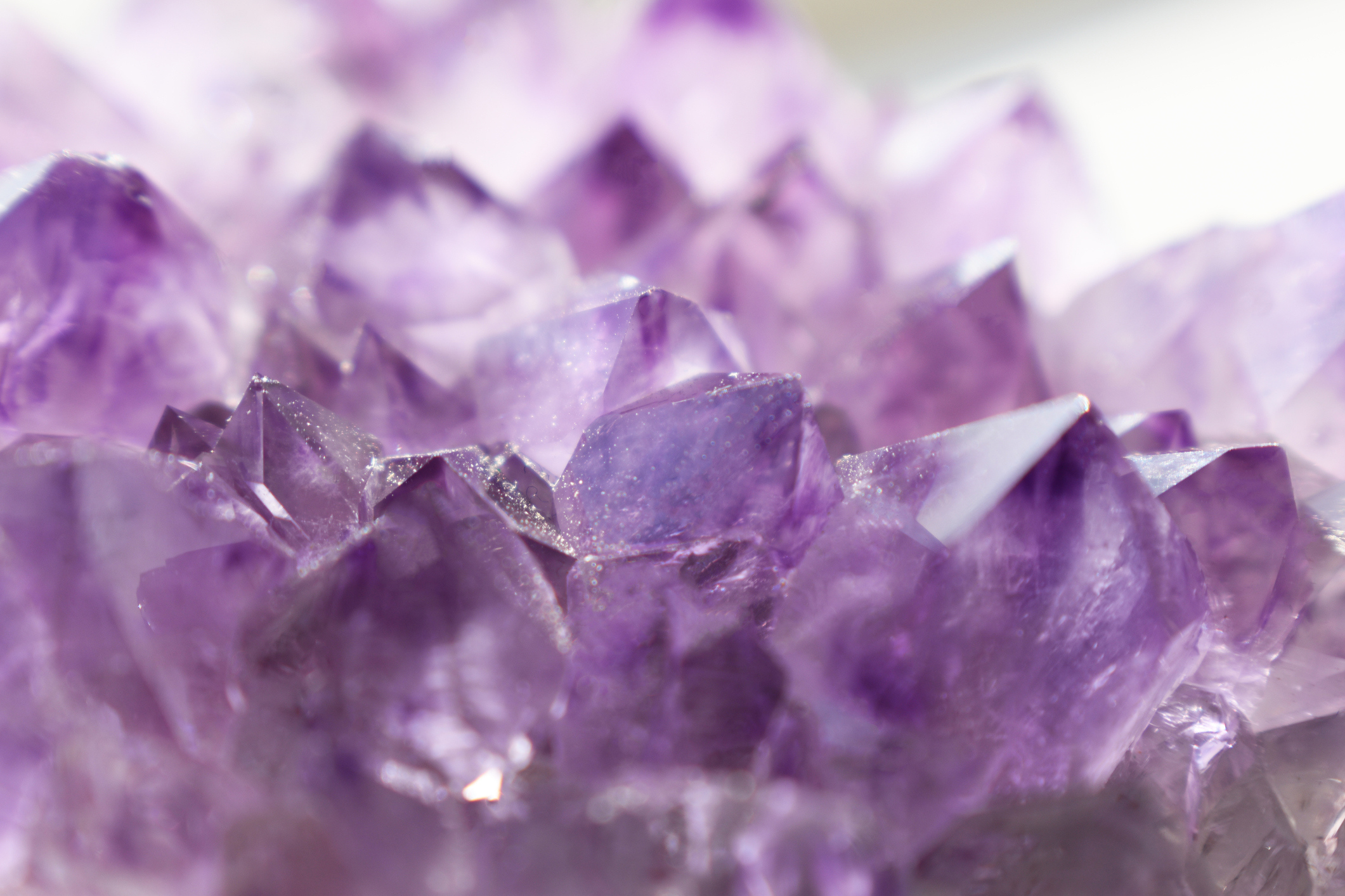 Amethyst crystal for gut health