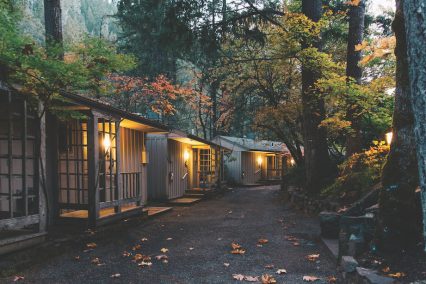 Steamboat Inn cabins credit Stevi Saylor