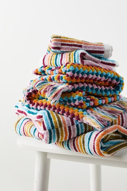 Rainbow bath towels 1