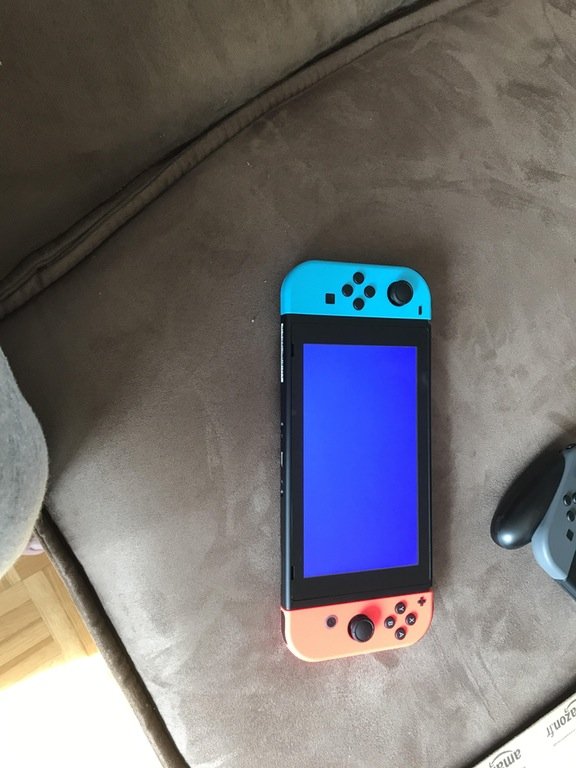 Konzole Nintendo Switch je v zahraničí kompletně rozprodána