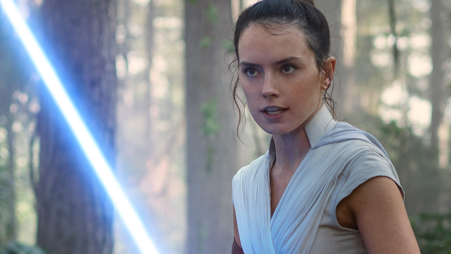 Přišel čas, aby ženy režírovaly Star Wars filmy, řekla režisérka Obaid-Chinoyová