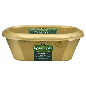 Kerrygold Grass-Fed Pure Irish Salted Spreadable Butter Tub (8oz)