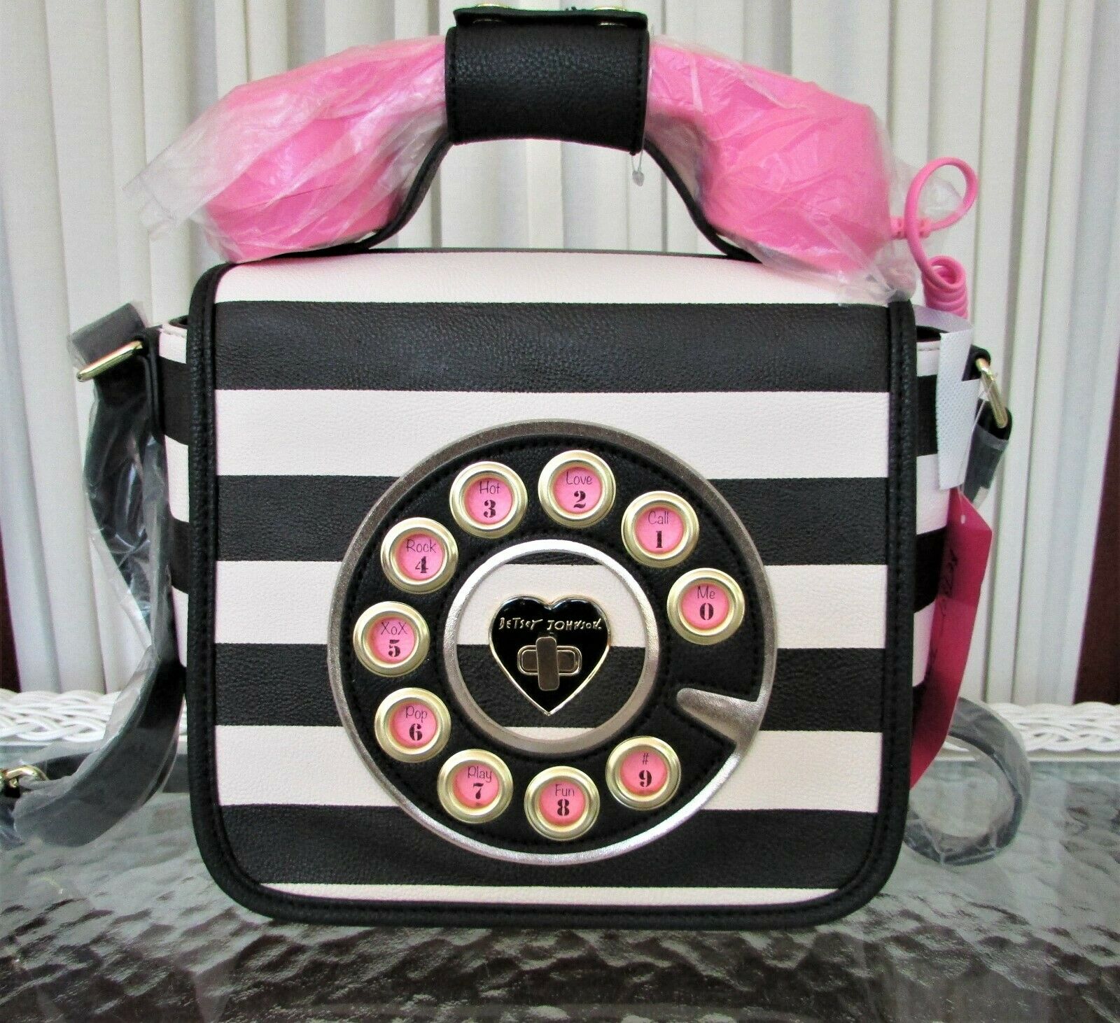 betsey johnson telephone bolsa