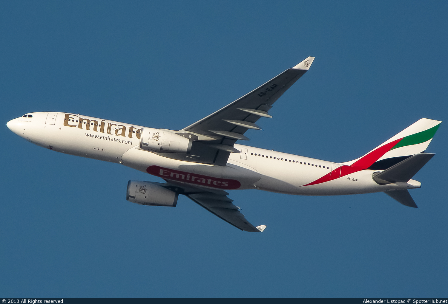 Photo of A6-EAR - Airbus A330-243 operated by Emirates