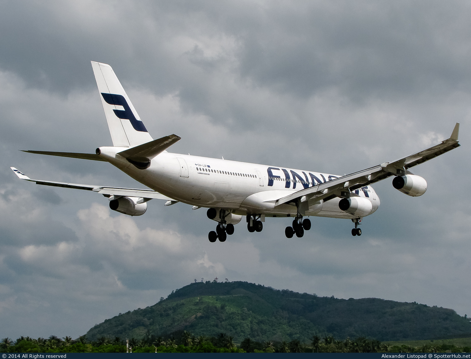 Photo of OH-LQF - Airbus A340-313 operated by Finnair