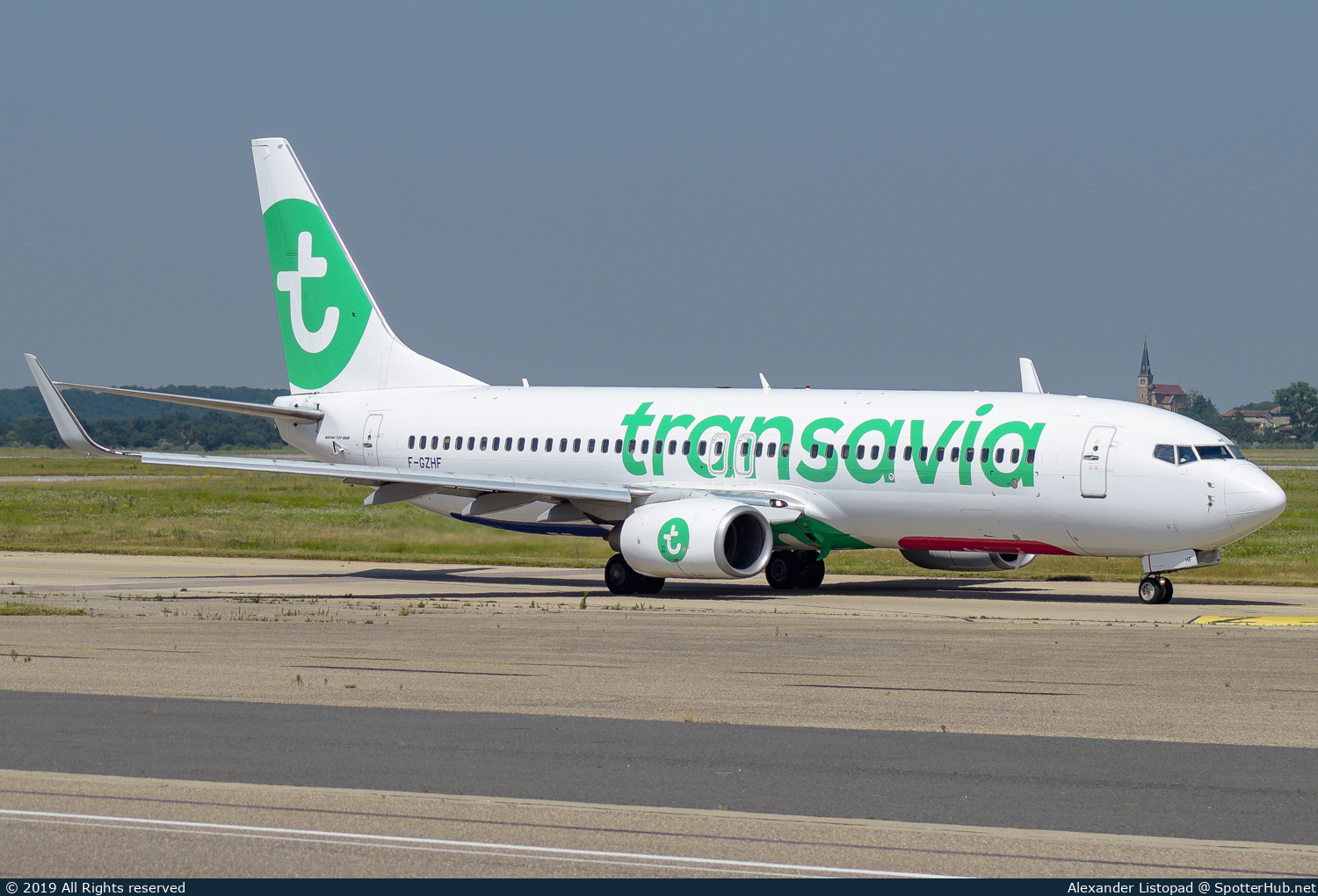 Photo of F-GZHF - Boeing 737-8HX operated by Transavia France