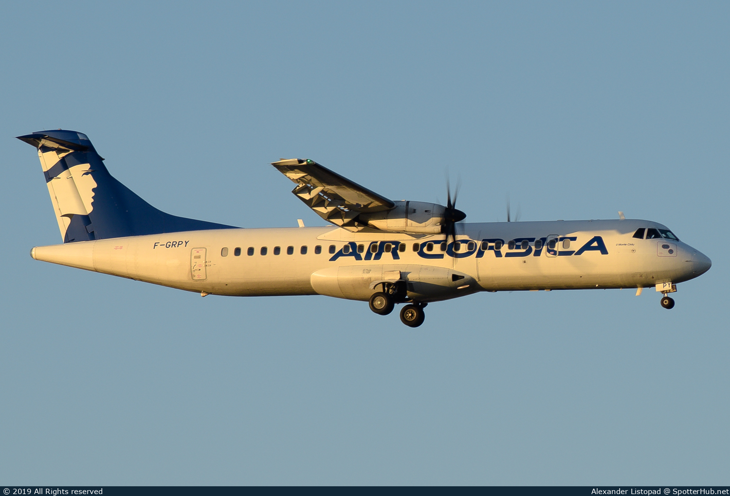 Photo of F-GRPY - ATR 72-500 operated by Air Corsica