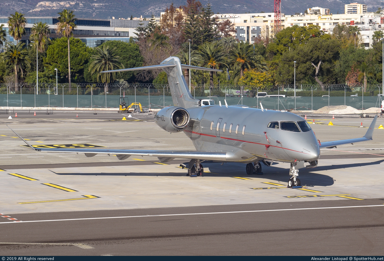 Photo of 9H-VCL - Bombardier Challenger 350 operated by VistaJet