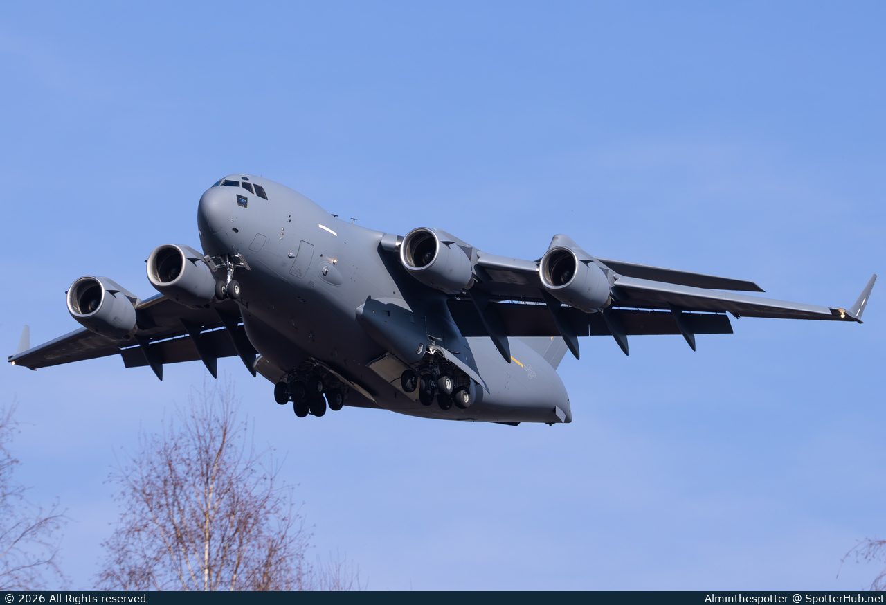 Photo of 02-1109 - Boeing C-17A Globemaster III operated by US Air Force