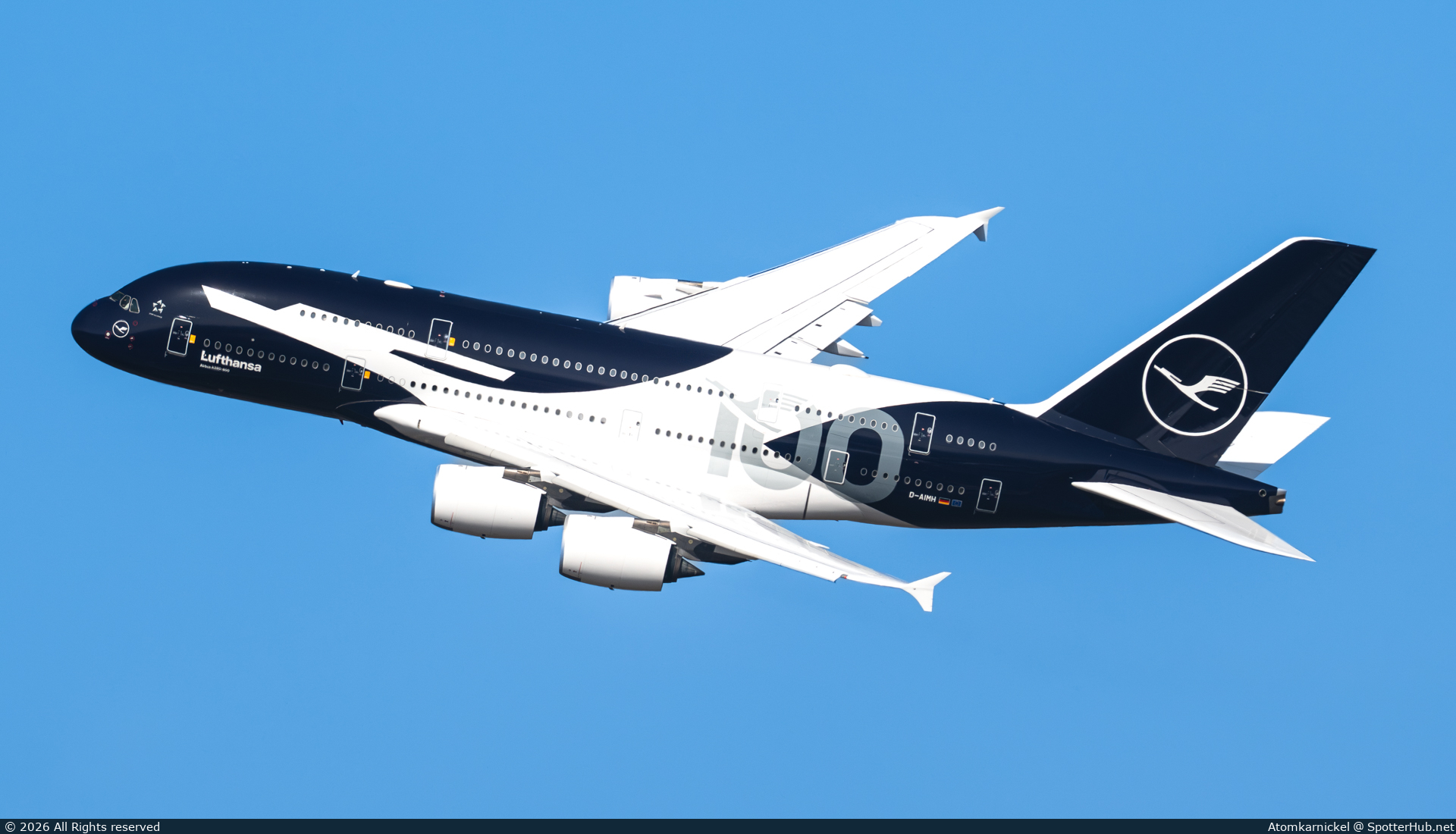 Photo of D-AIMH - Airbus A380-841 operated by Lufthansa