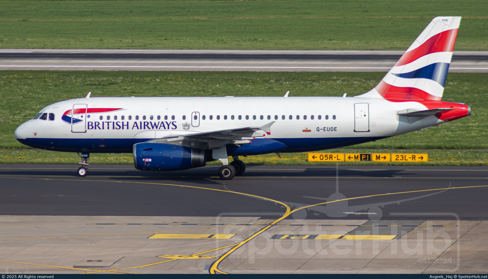 Photo of G-EUOE - Airbus A319-131 operated by British Airways