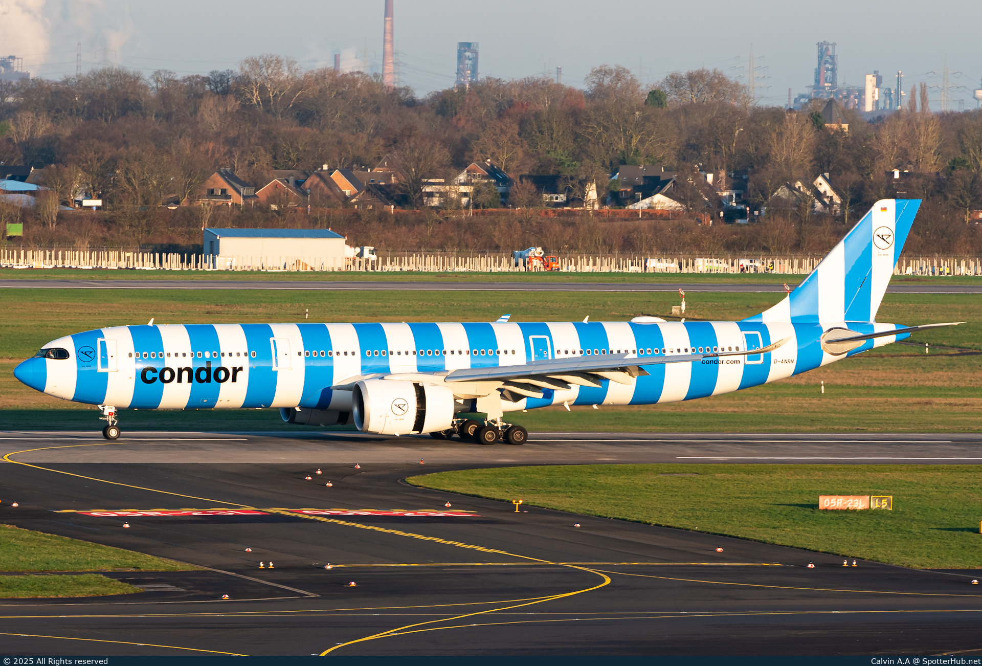 Photo of D-ANRN - Airbus A330-941 operated by Condor