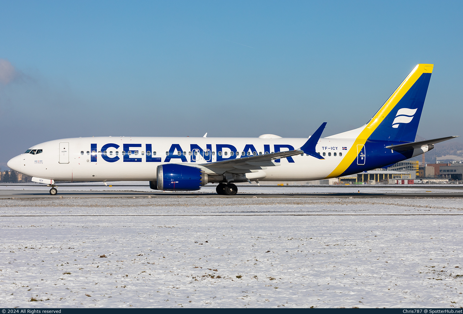 Photo of TF-ICY - Boeing 737 MAX 8 operated by Icelandair