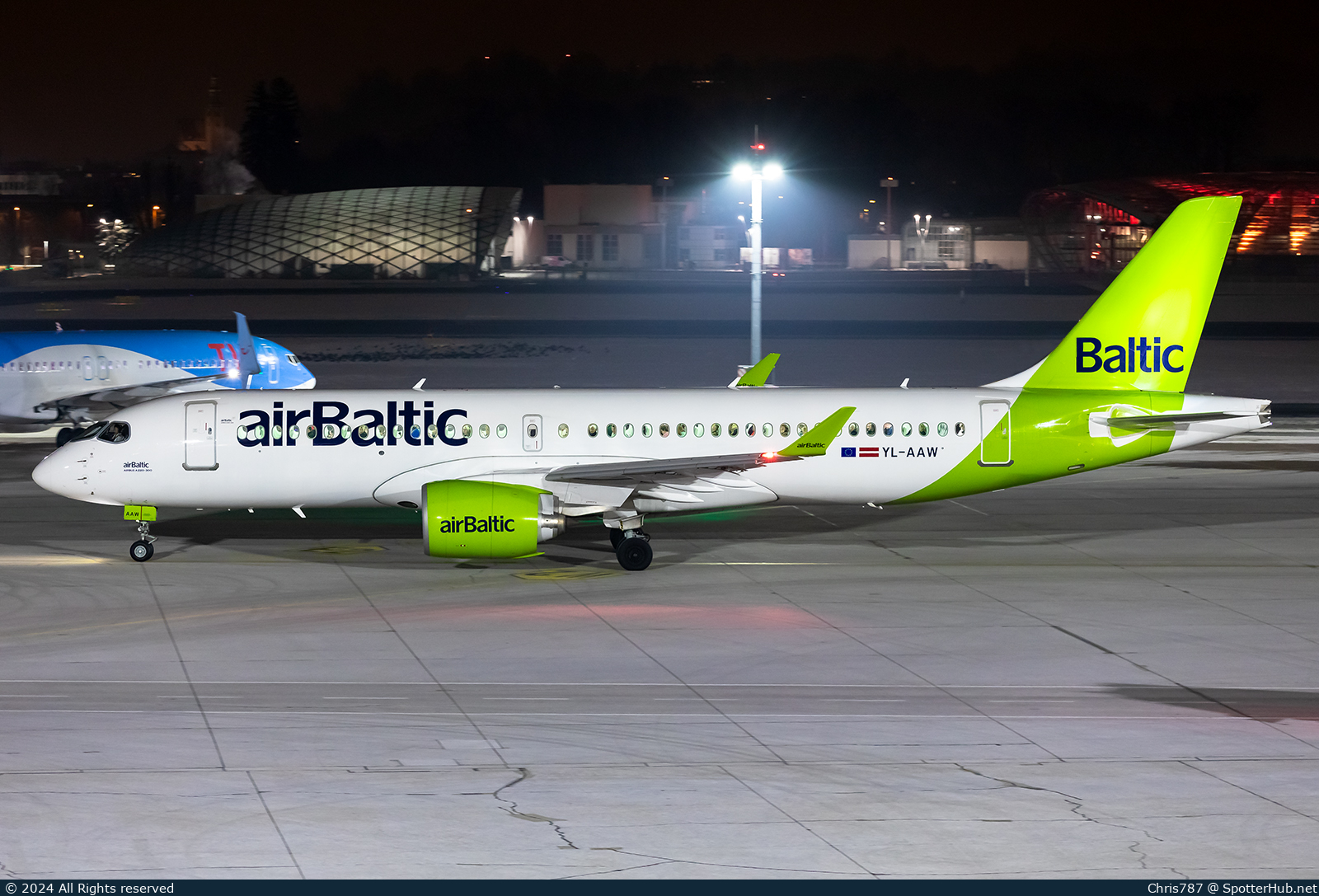 Photo of YL-AAW - Airbus A220-371 operated by airBaltic