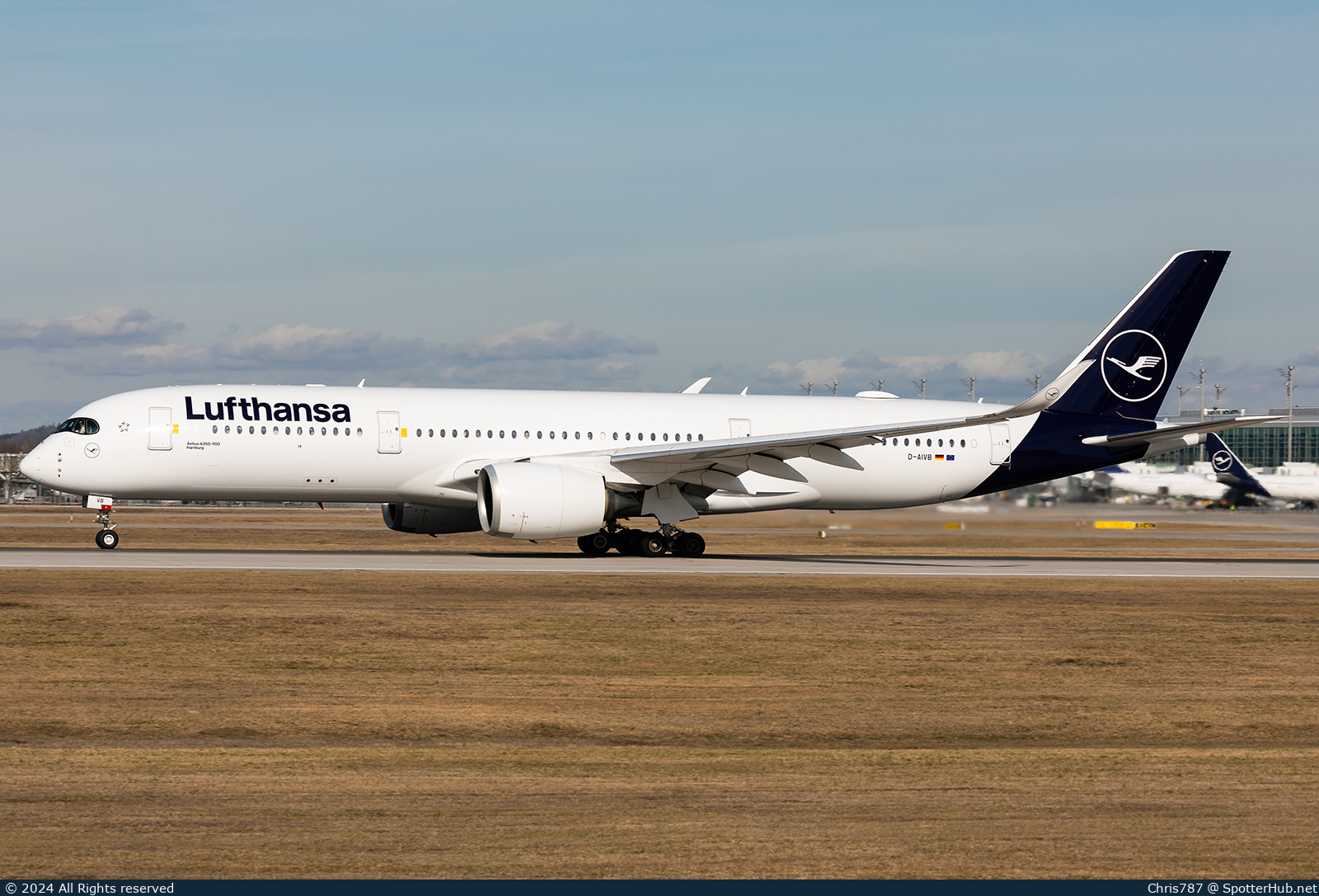 Photo of D-AIVB - Airbus A350-941 operated by Lufthansa