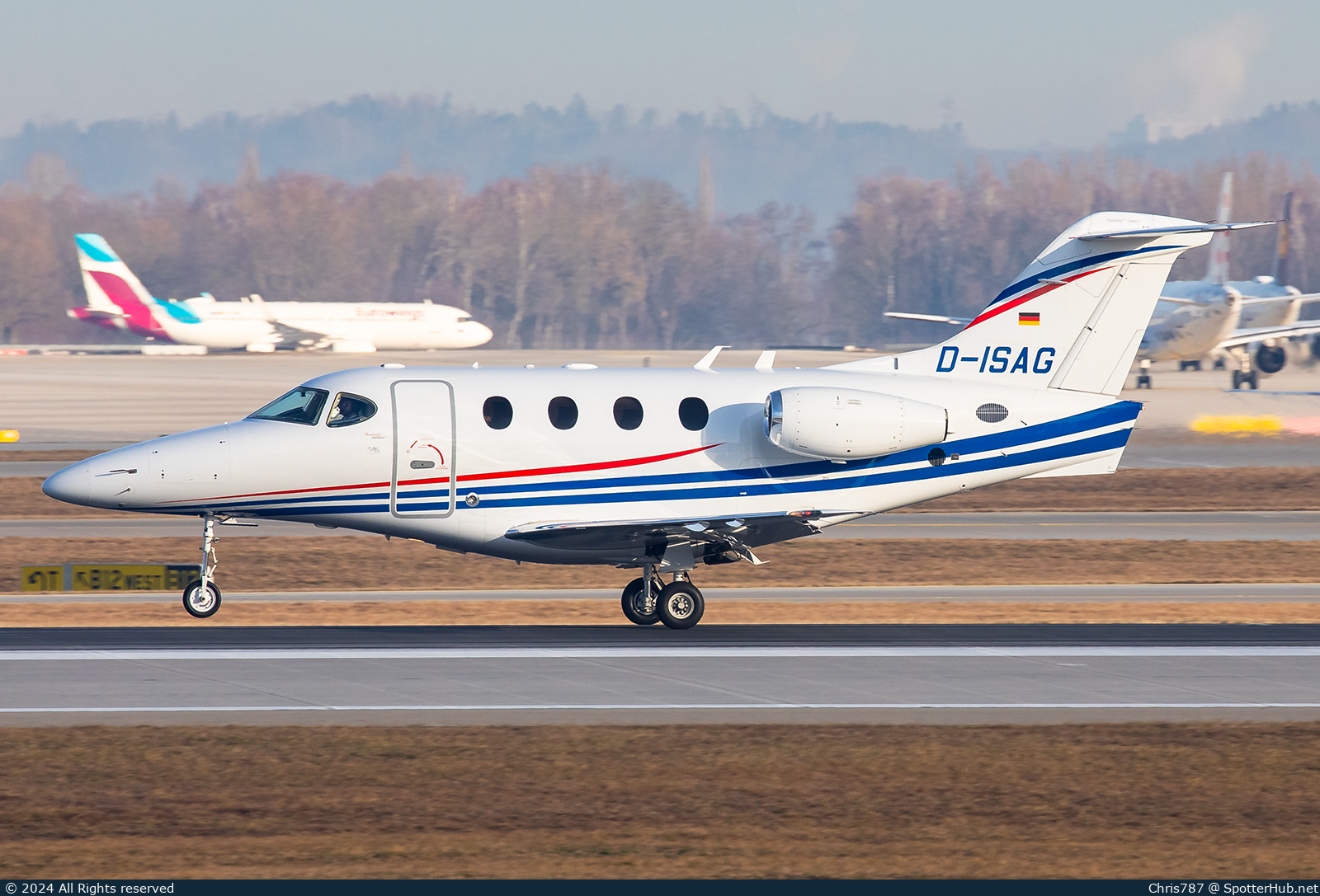 Photo of D-ISAG - Hawker Beechcraft 390 Premier I operated by Peak Air