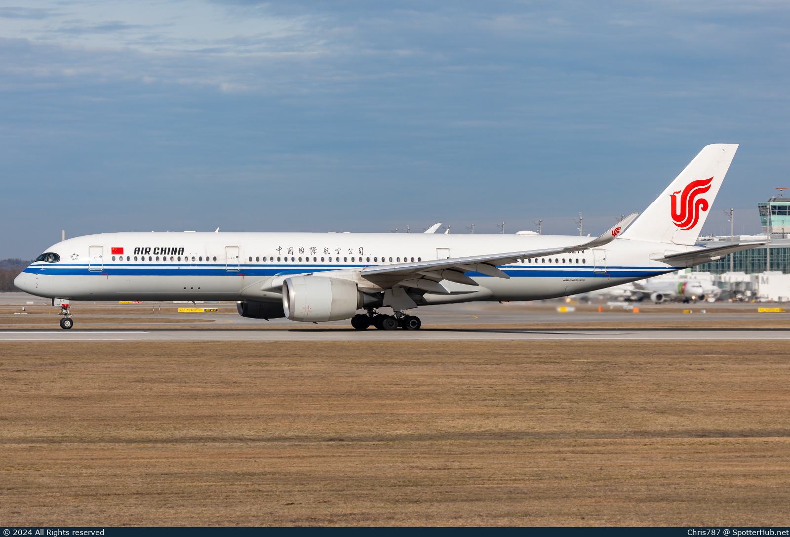 Photo of B-327V - Airbus A350-941 operated by Air China