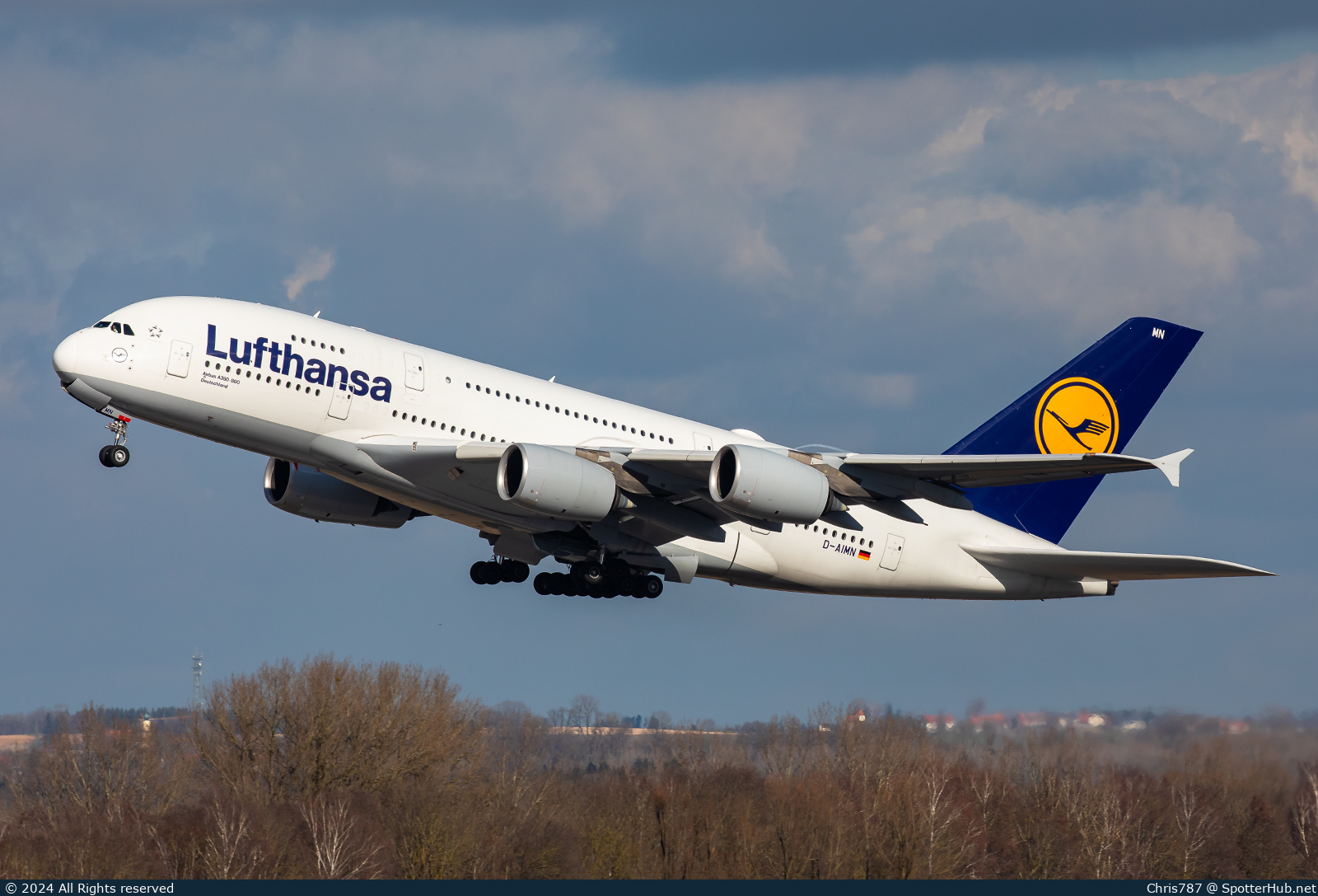 Photo of D-AIMN - Airbus A380-841 operated by Lufthansa