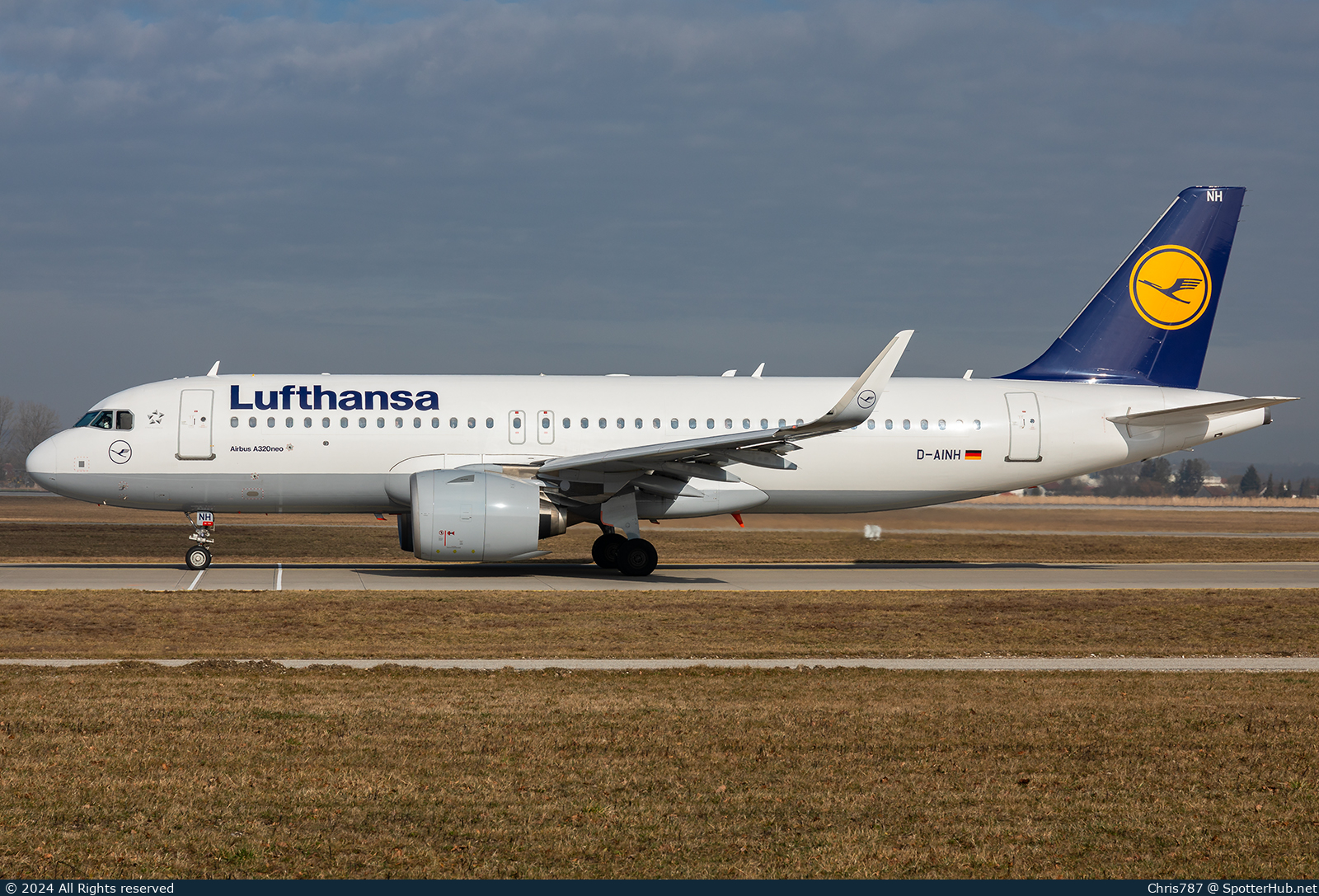 Photo of D-AINH - Airbus A320-271N operated by Lufthansa