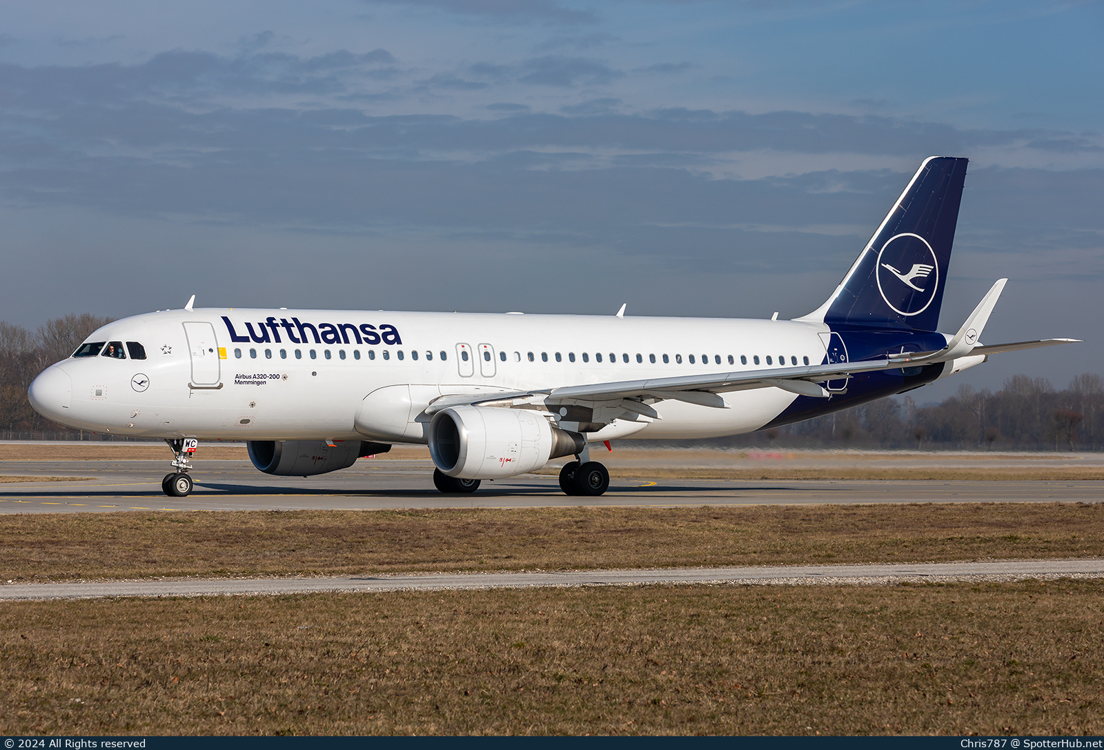 Photo of D-AIWC - Airbus A320-214 operated by Lufthansa