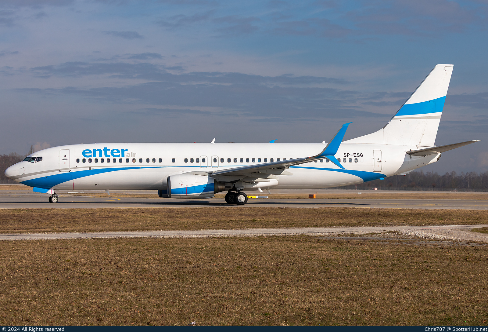 Photo of SP-ESG - Boeing 737-8Q8 operated by Enter Air
