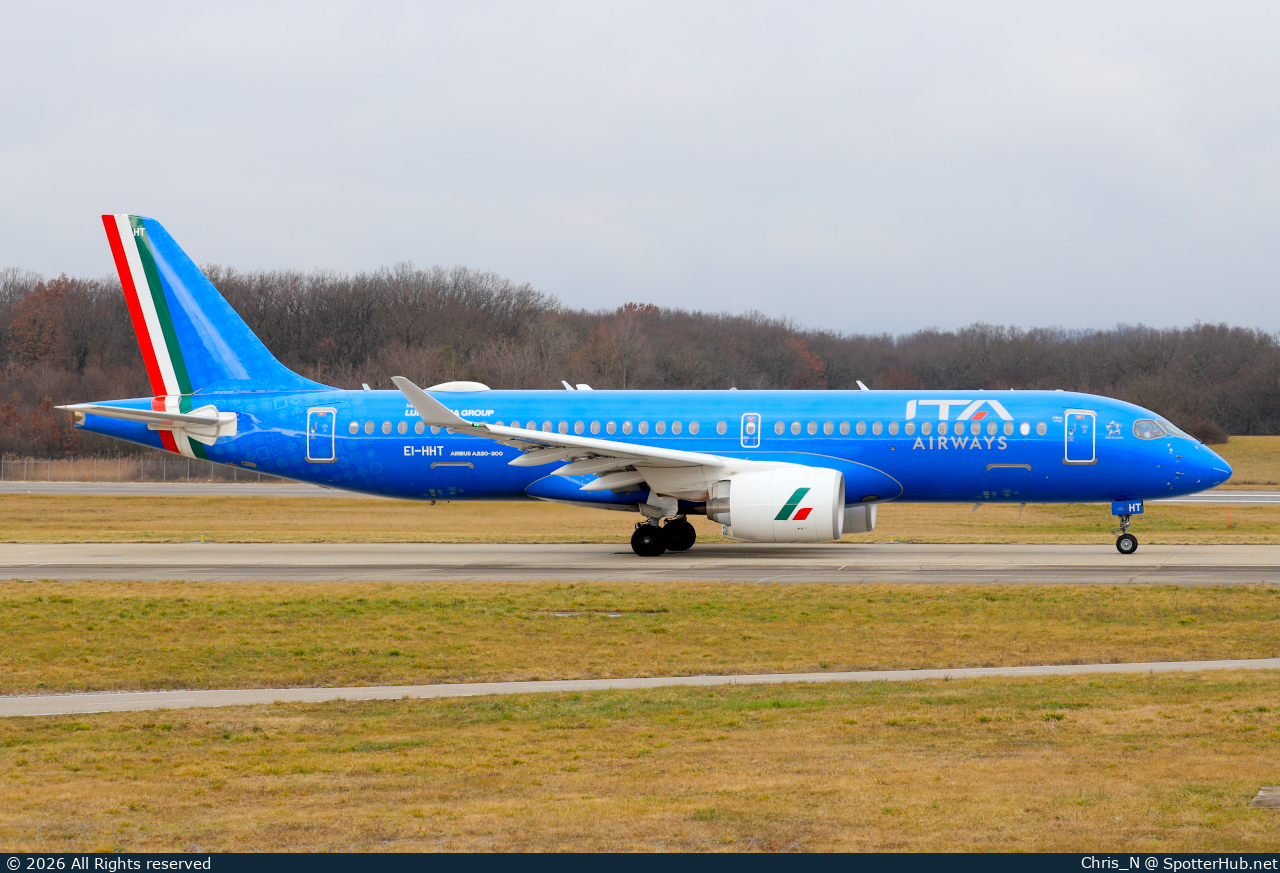 Photo of EI-HHT - Airbus A220-371 operated by ITA Airways