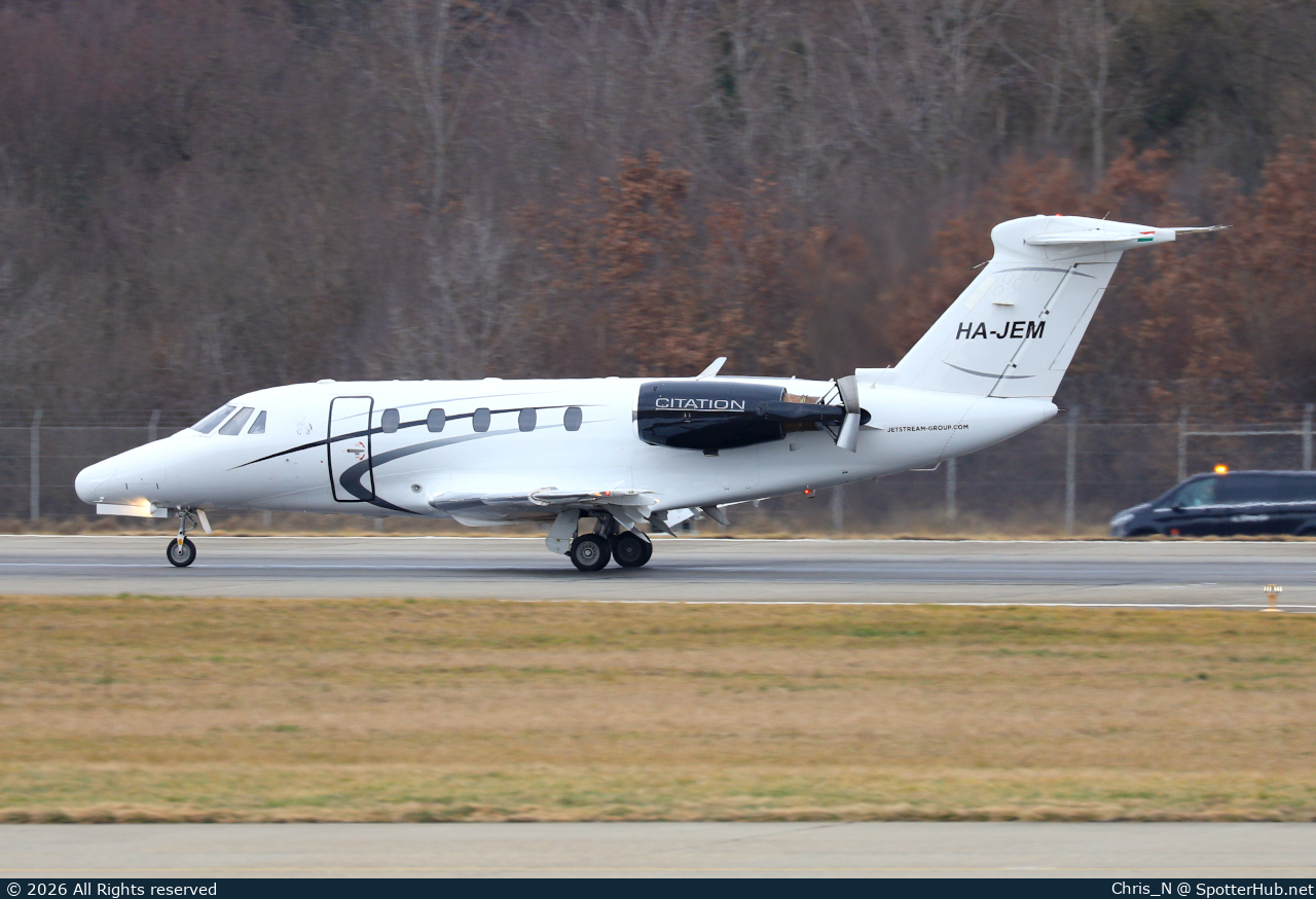 Photo of HA-JEM - Cessna 650 Citation III operated by Jet Stream Charter