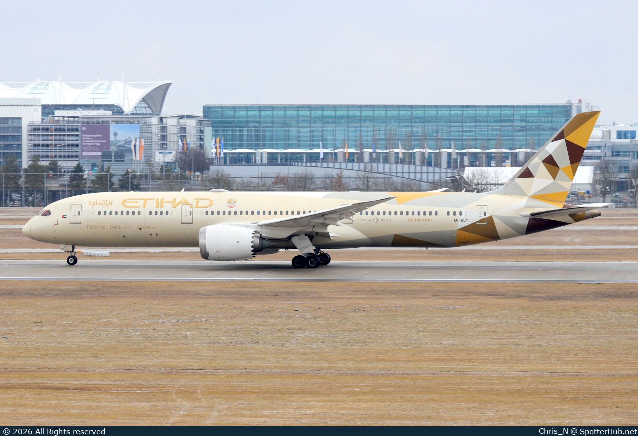 Photo of A6-BLY - Boeing 787-9 Dreamliner operated by Etihad Airways