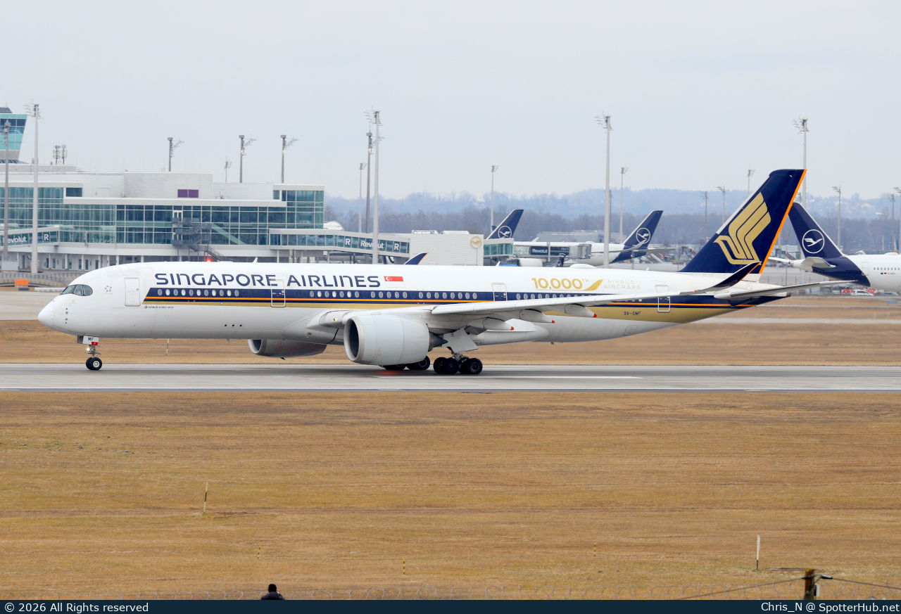 Photo of 9V-SMF - Airbus A350-941 operated by Singapore Airlines