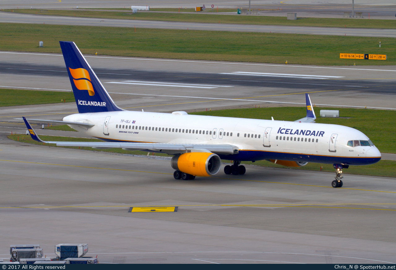 Photo of TF-ISJ - Boeing 757-256 operated by Icelandair