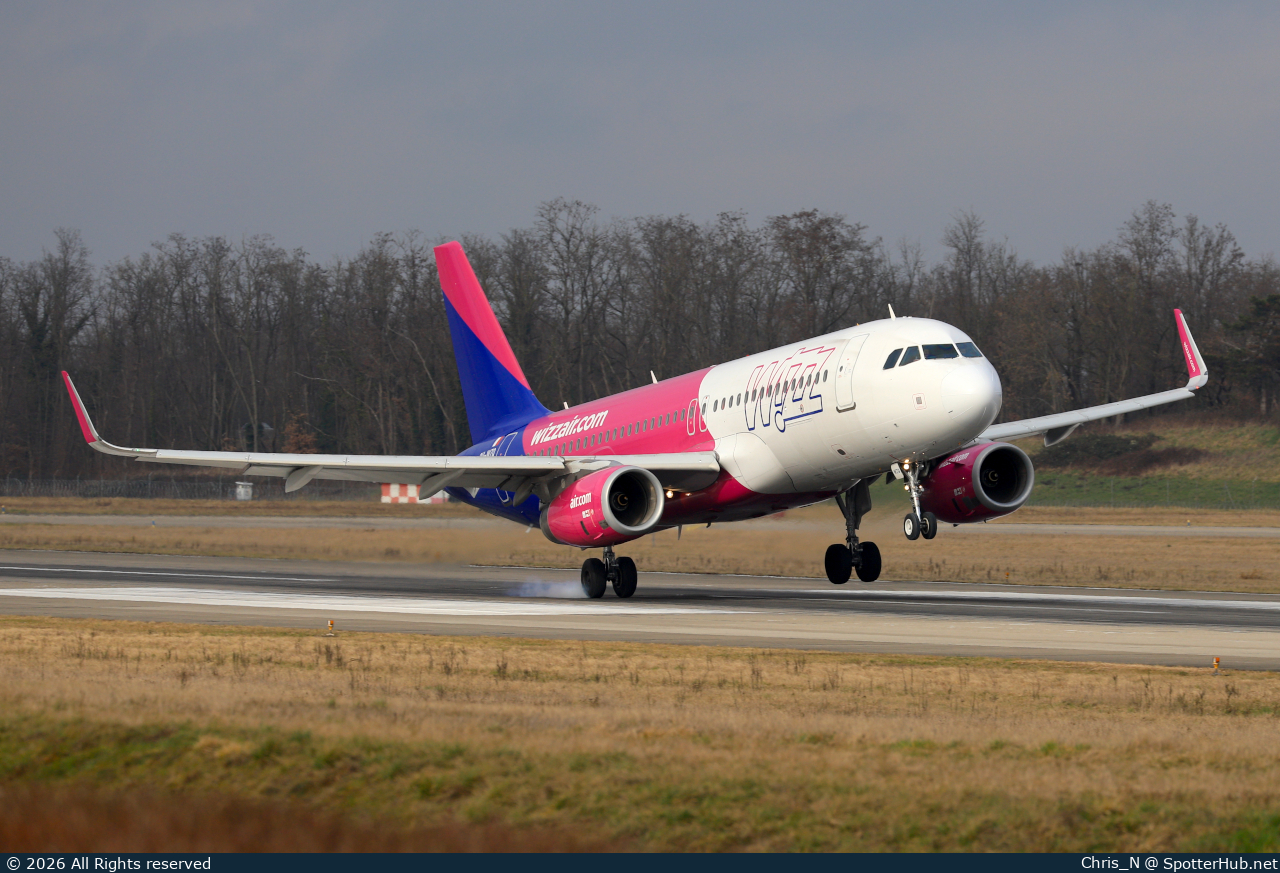 Photo of 9H-WZQ - Airbus A320-232 operated by Wizz Air Malta