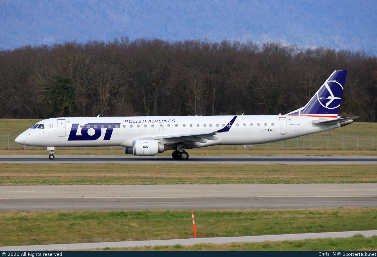 Photo of SP-LND - Embraer ERJ-195LR operated by LOT Polish Airlines