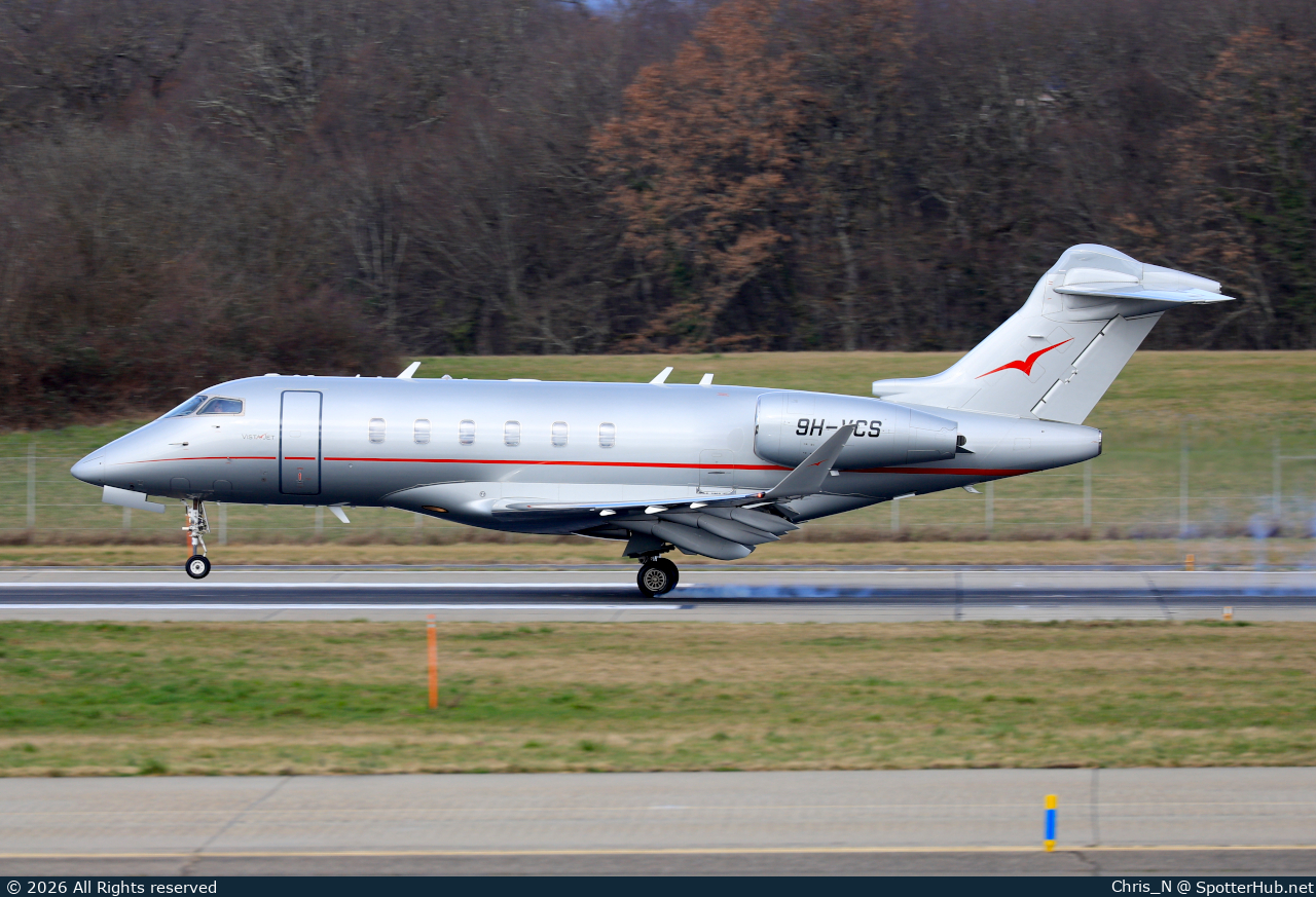 Photo of 9H-VCS - Bombardier Challenger 350 operated by VistaJet