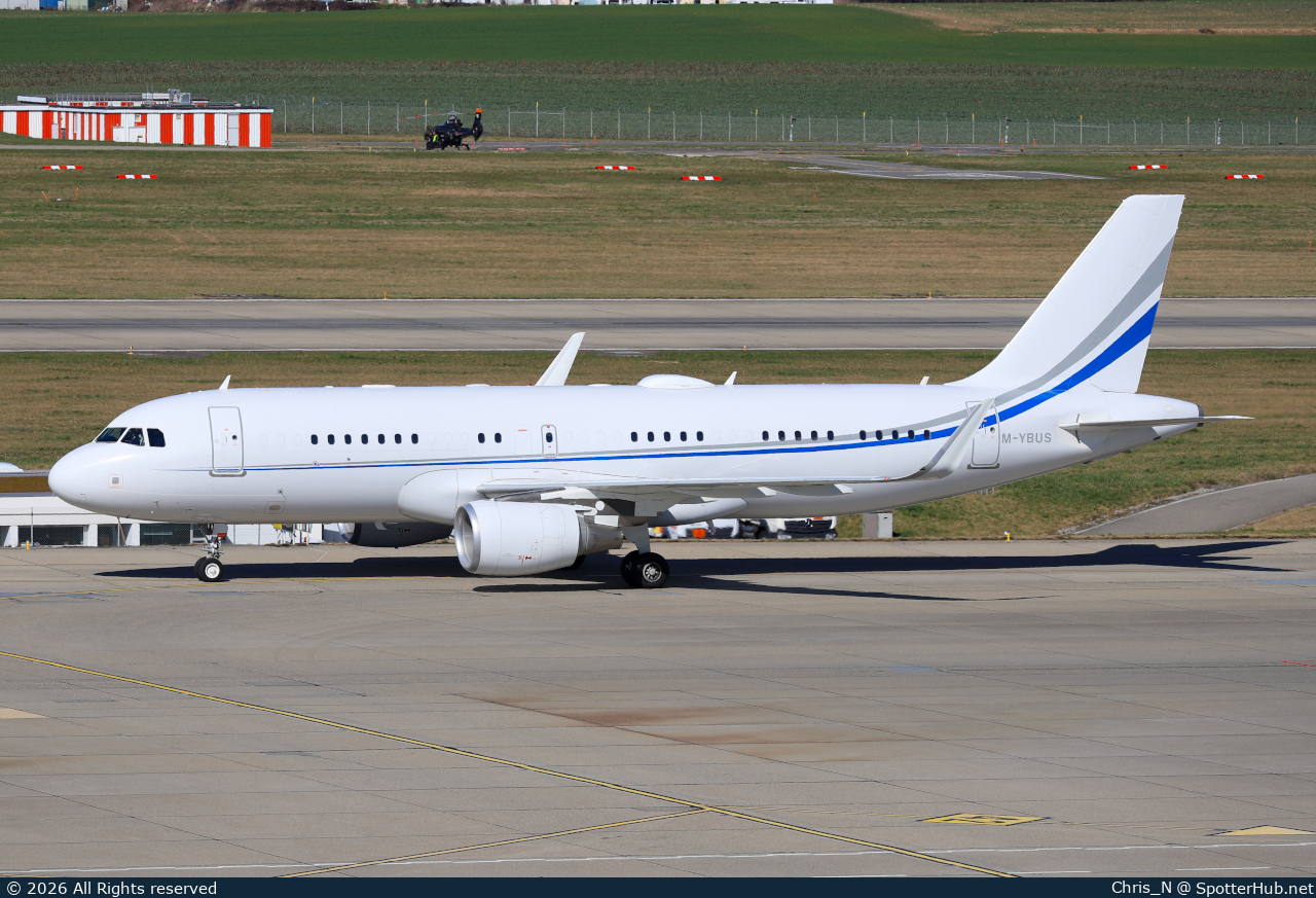Photo of M-YBUS - Airbus A320-214(CJ) Prestige operated by Prime Aviation
