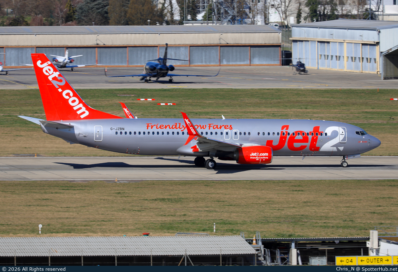 Photo of G-JZBN - Boeing 737-8MG operated by Jet2