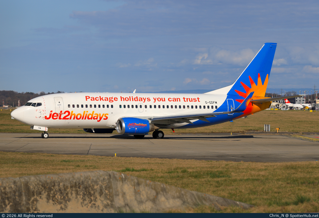 Photo of G-GDFM - Boeing 737-36N operated by Jet2