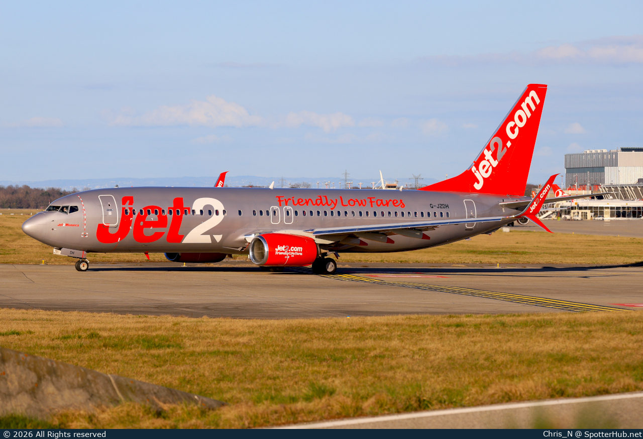 Photo of G-JZDH - Boeing 737-8AL operated by Jet2