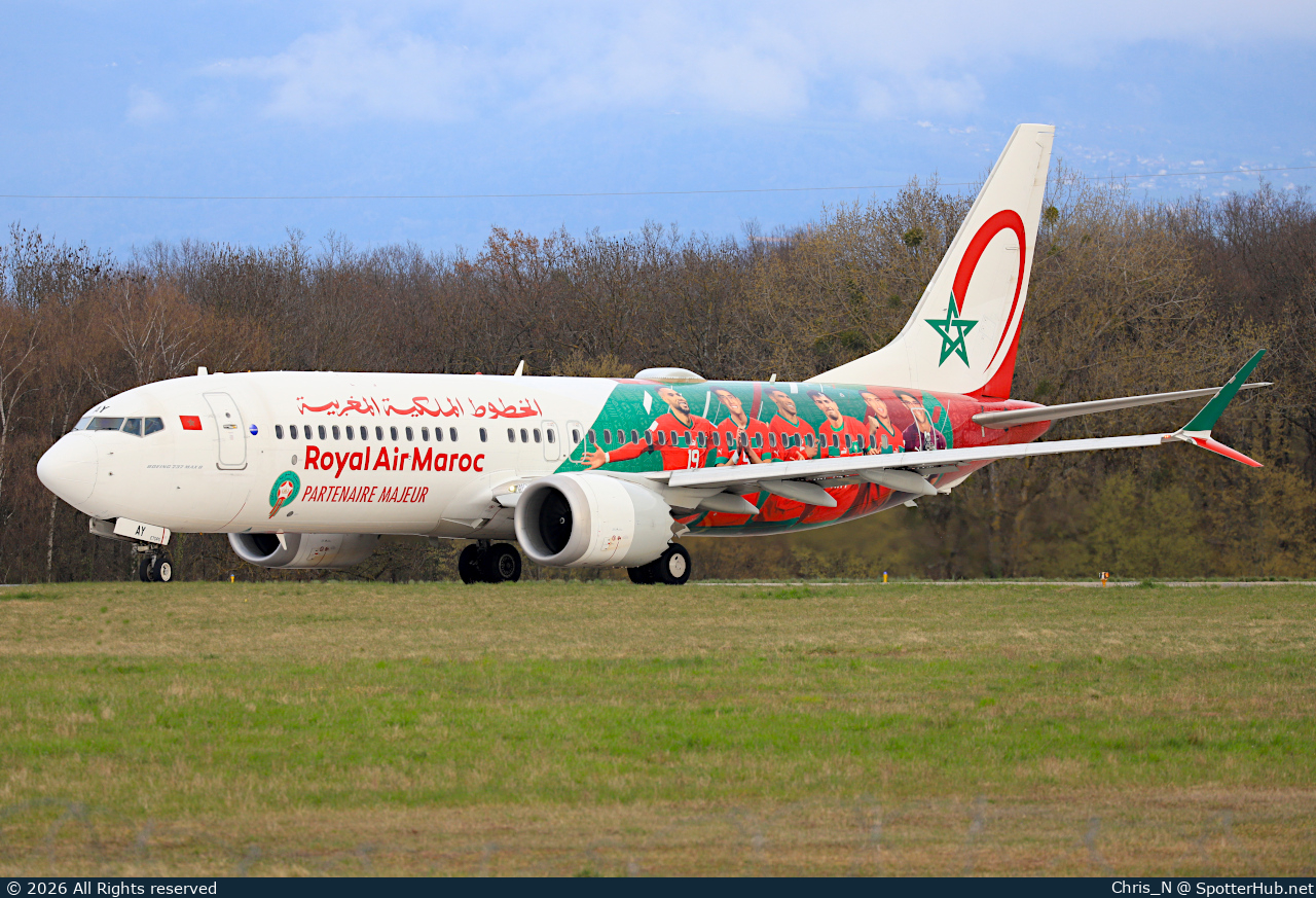 Photo of CN-MAY - Boeing 737 MAX 8 operated by Royal Air Maroc